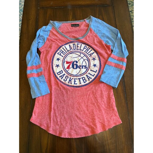 5th & Ocean Tops - 5th & Ocean Philadelphia 76ers NBA Basketball 3/4 Sleeve Top Size Small